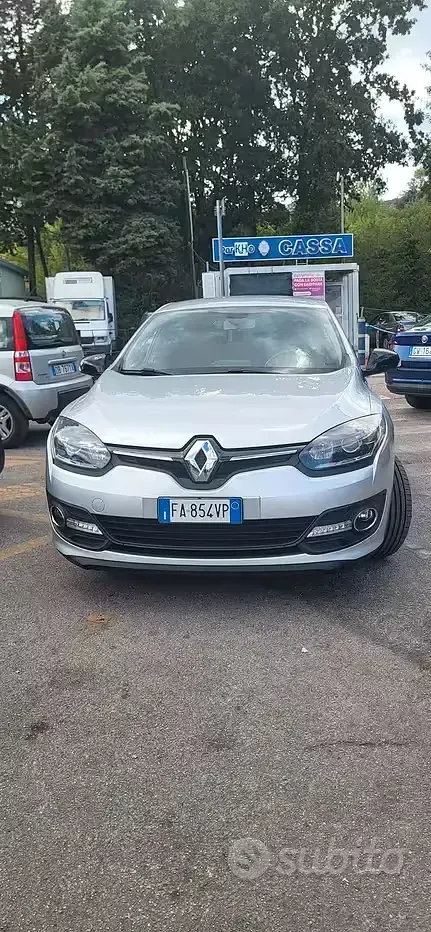 Usata Renault Mégane III 110 CV (80 kW) 2015 Grigio Berlina