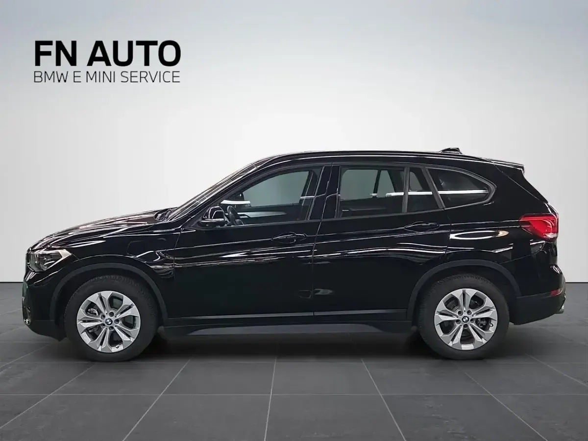 Usata BMW X1 Advantage 125 CV (91 kW) 2021 Nero SUV