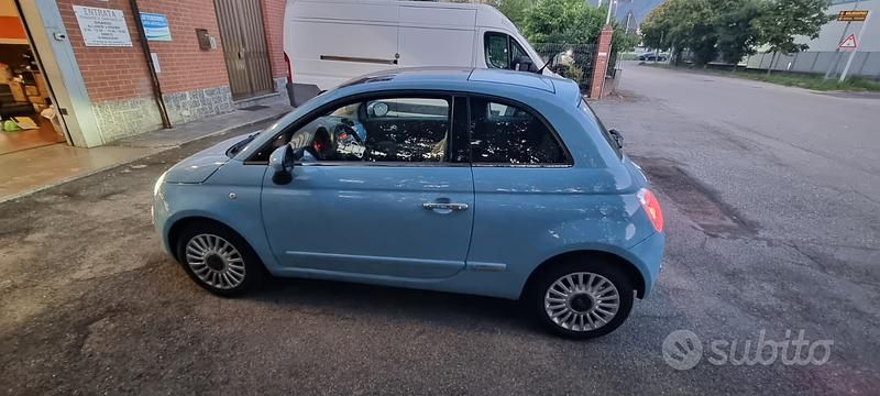 Usata Fiat 500 Lounge 69 CV (50 kW) 2011 Blu Utilitaria