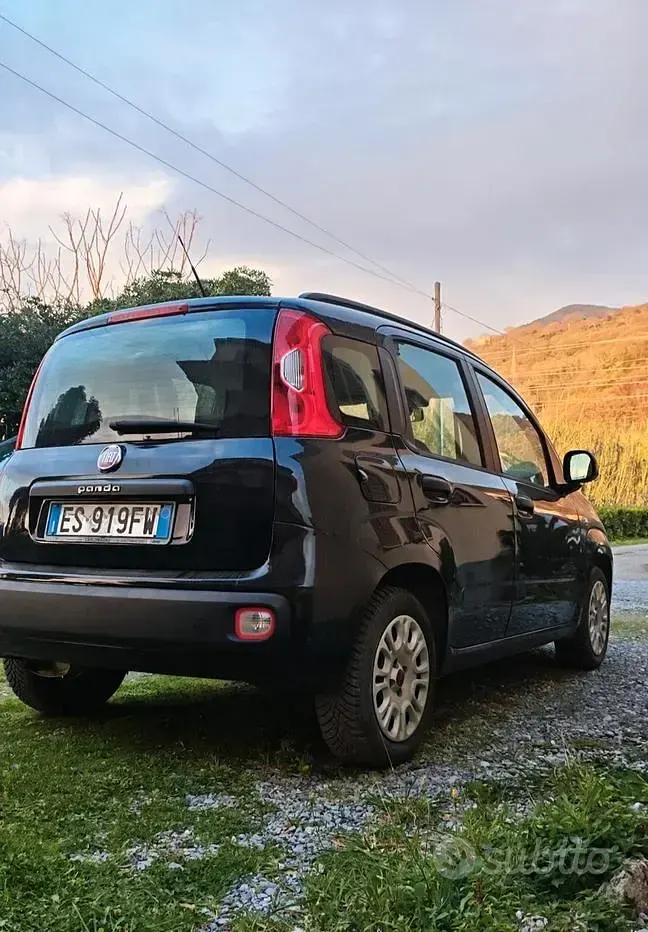 Usata Fiat Panda Easy 75 CV (55 kW) 2013 Nero Utilitaria