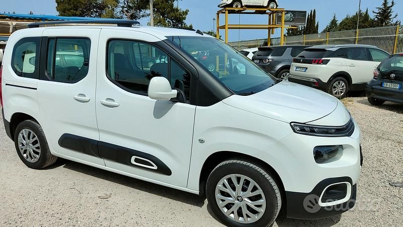 Bianco Usata 2018 Citroën Berlingo Live Monovolume | 13.499 € (Molto cara) - Immagine 1/4
