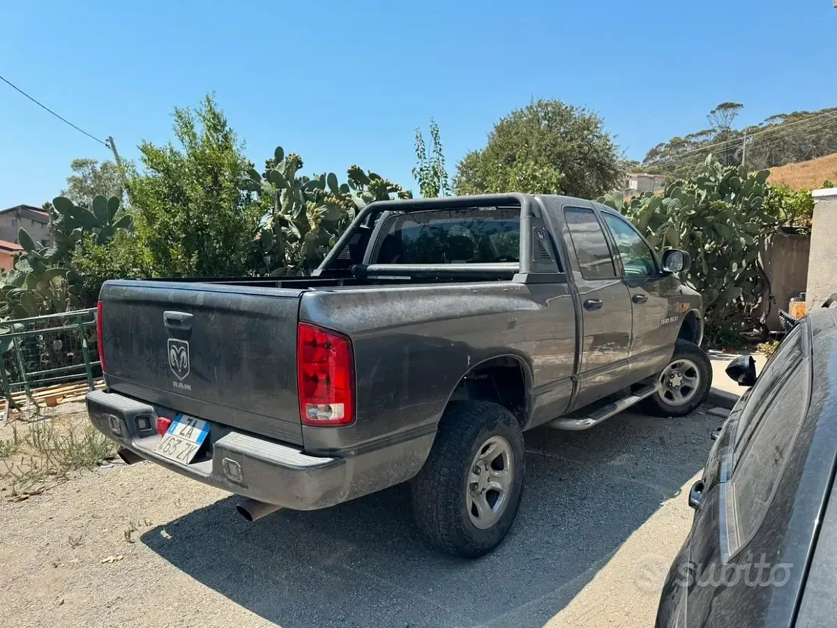 Usata Dodge Ram 2003 Grigio Pick-up