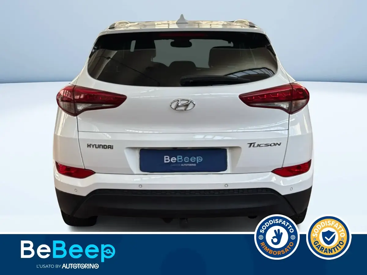 Usata Hyundai Tucson Xpossible 141 CV (103 kW) 2017 Grigio metallizzato SUV