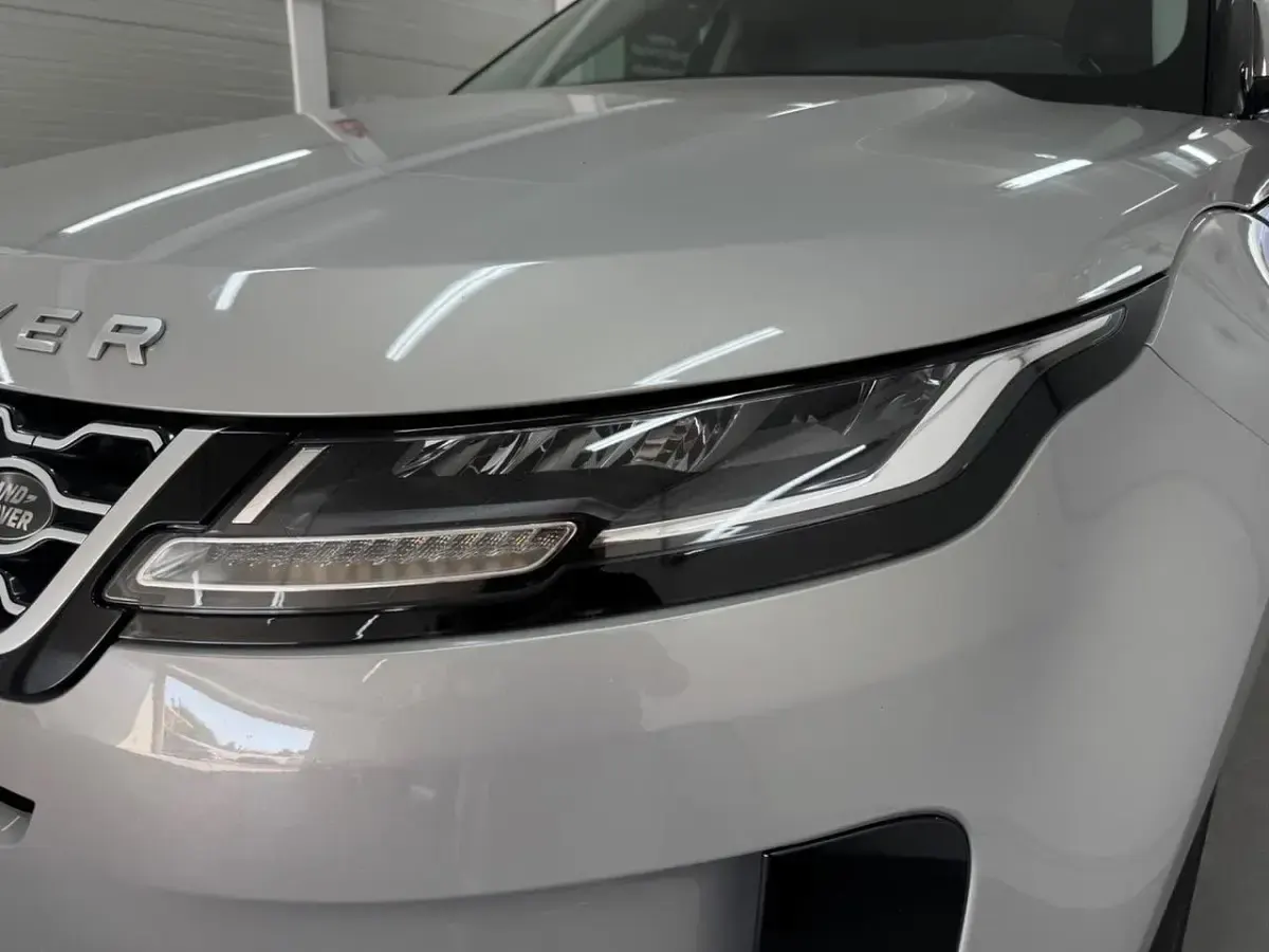 Usata Land Rover Range Rover evoque R-Dynamic 150 CV (110 kW) 2019 Grigio SUV