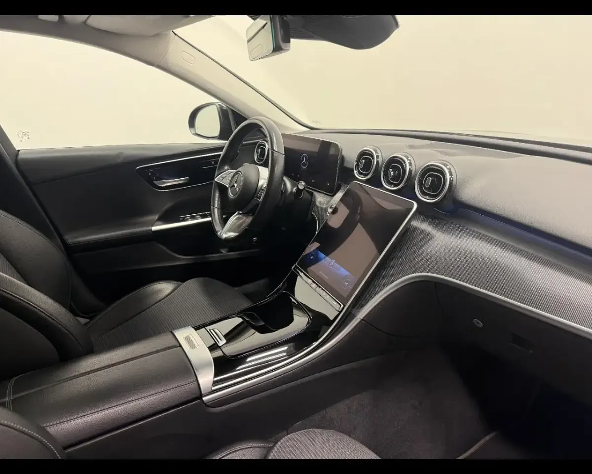 Usata Mercedes 220 Premium Plus 199 CV (146 kW) 2022 Grigio Station wagon