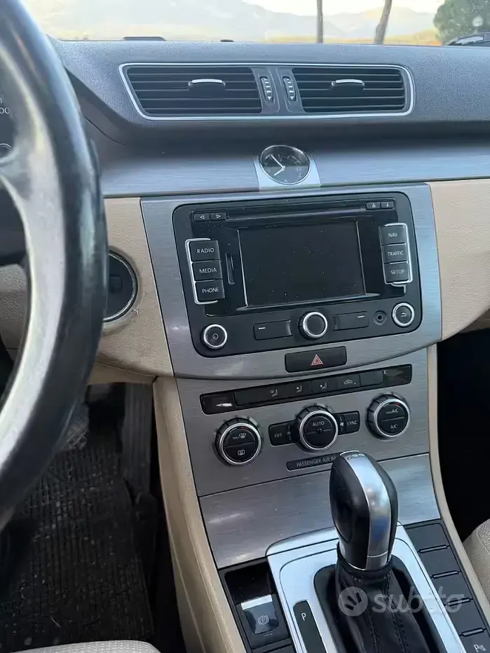 Usata VW Passat 150 CV (110 kW) 2014 Bluazzurro Station wagon