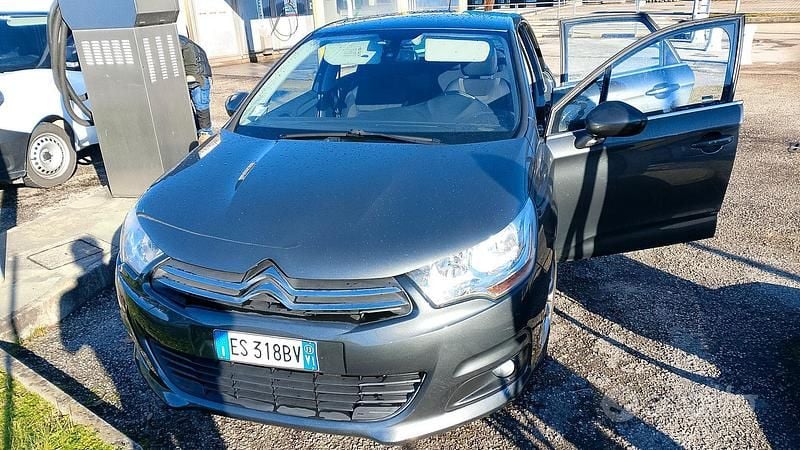 Usata Citroën C4 88 CV (64 kW) 2013 Grigio Utilitaria