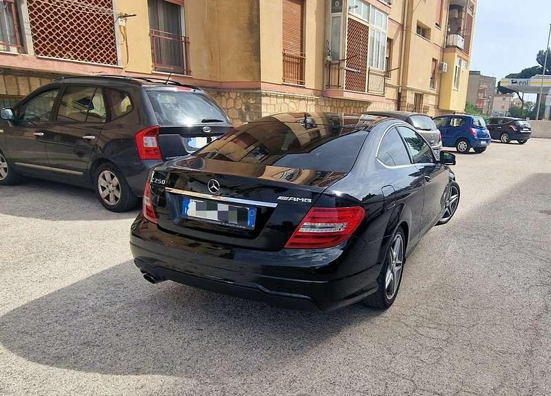 Usata Mercedes C250 Avantgarde 204 CV (150 kW) 2012 Nero Coupé