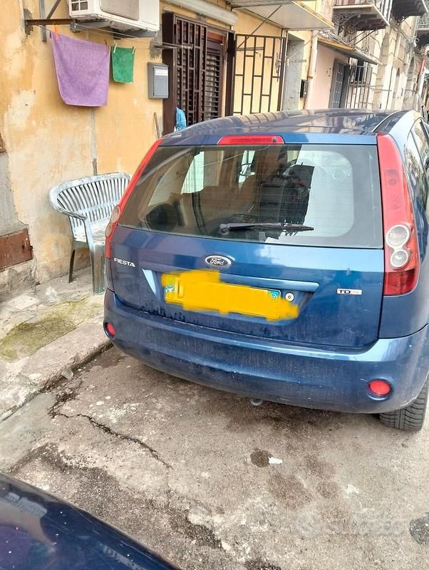 Usata Ford Fiesta 2007 Blu Berlina