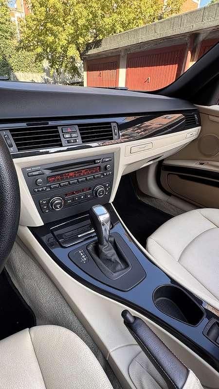 Usata BMW 325 Cabriolet 218 CV (160 kW) 2010 Cabrio