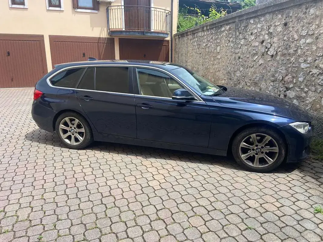 Usata BMW 316 116 CV (85 kW) 2014 Blu/azzurro Station wagon