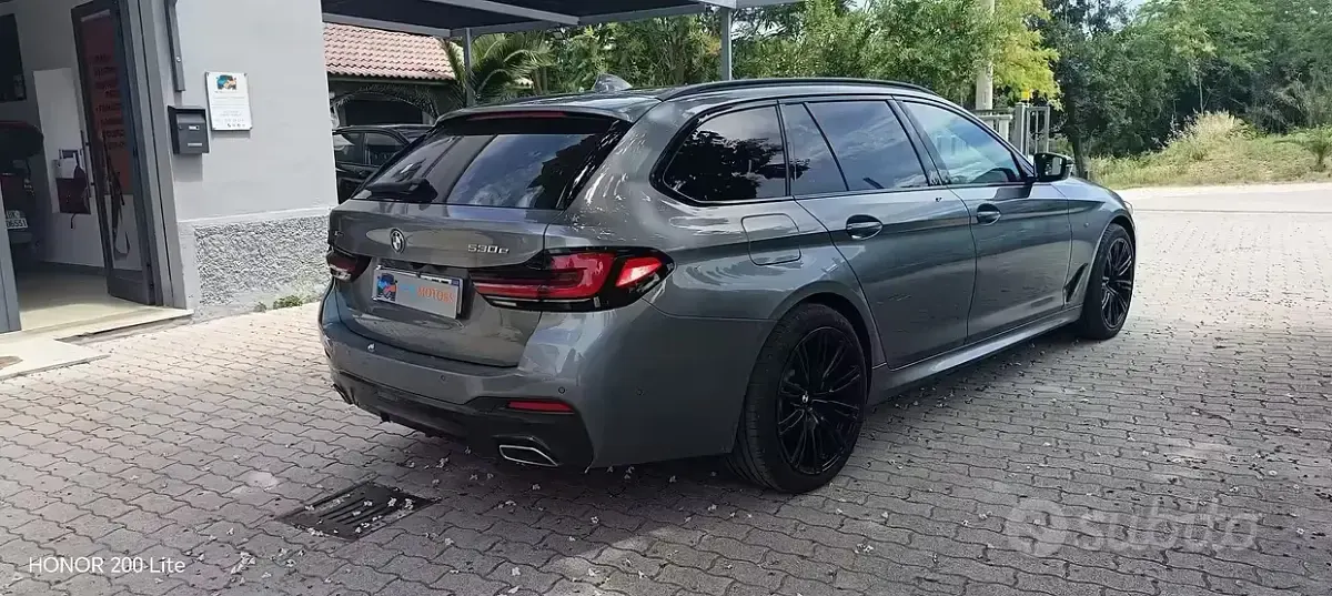 Usata BMW 530e M Sport 184 CV (135 kW) 2021 Grigio Station wagon