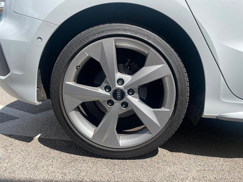 Usata Audi A3 S-Line 150 CV (110 kW) 2023 Bianco Berlina