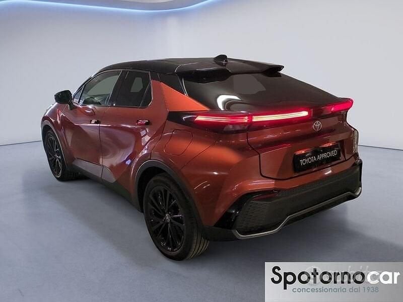 Usata Toyota C-HR Sport 223 CV (164 kW) 2025 Arancione SUV