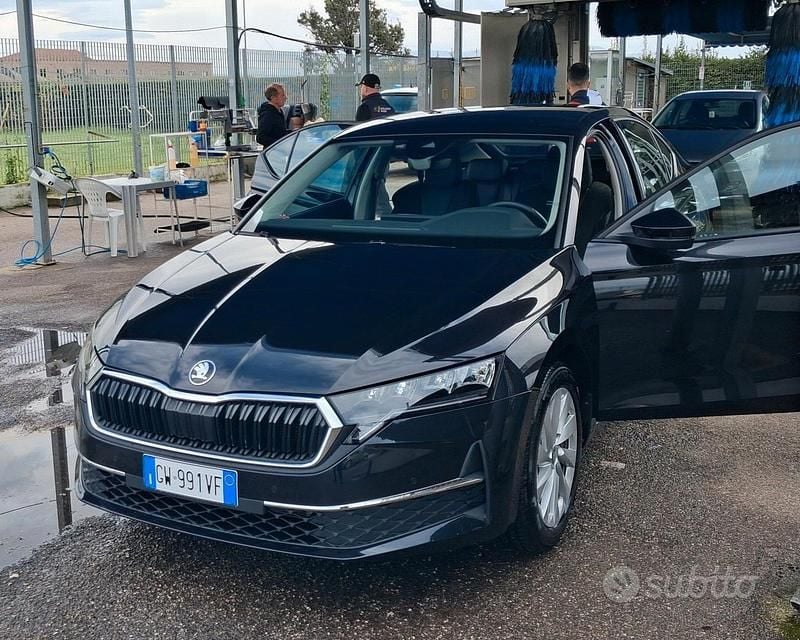 Usata Skoda Octavia Style 150 CV (110 kW) 2025 Nero Berlina