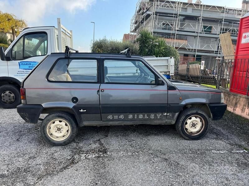 Usata Fiat Panda 50 CV (36 kW) 1988 Grigio Utilitaria