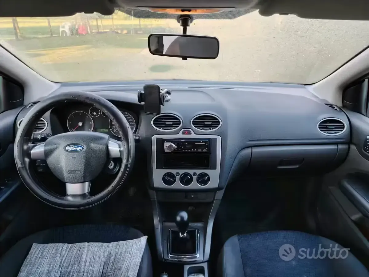 Usata Ford Focus 90 CV (66 kW) 2005 Station wagon