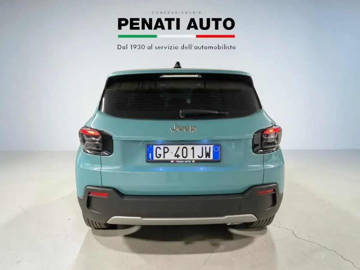 Usata Jeep Avenger Altitude 100 CV (73 kW) 2023 Blu SUV