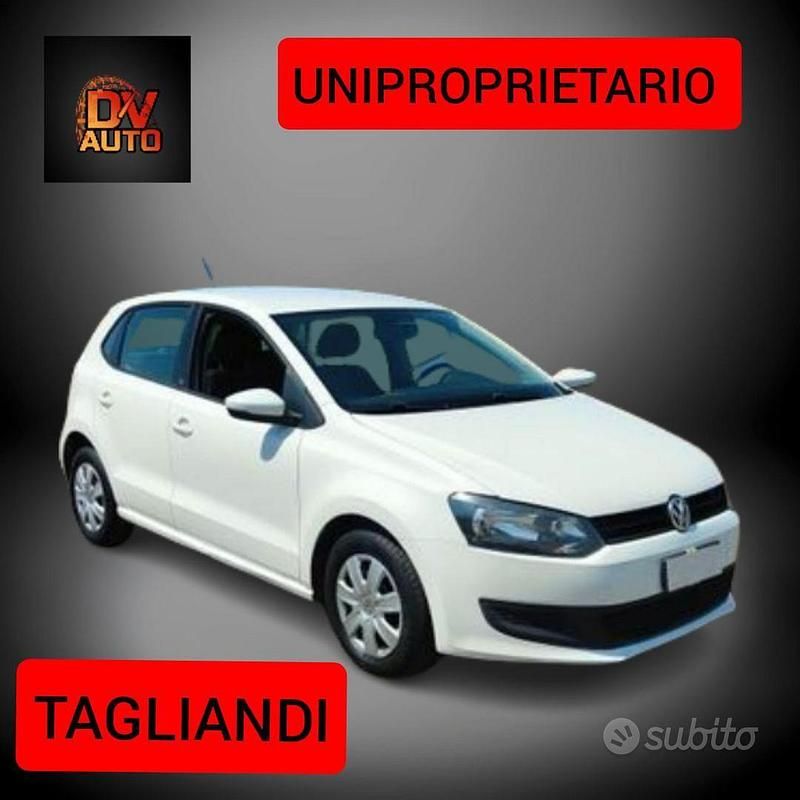 Bianco Usata 2014 VW Polo Tre volumi | 6999 € (Buon prezzo) - Immagine 1/4
