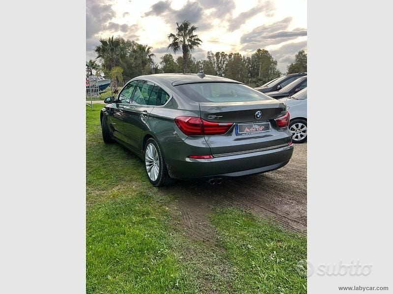 Usata BMW 520 Gran Turismo Luxury Line 184 CV (135 kW) 2013 Berlina