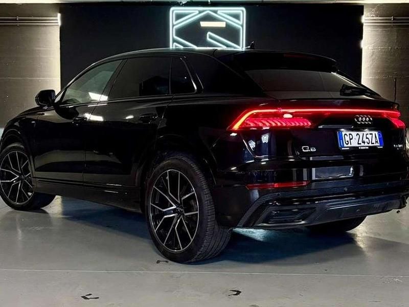 Usata Audi Q8 Ambiente 286 CV (210 kW) 2023 Nero SUV