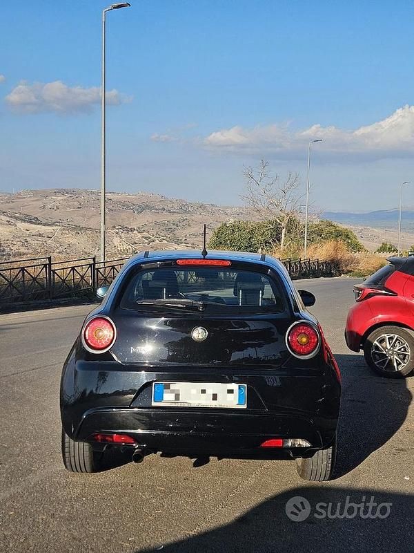 Usata Alfa Romeo MiTo 90 CV (66 kW) 2009 Nero Utilitaria