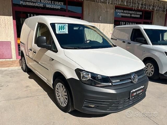 Usata VW Caddy Business 110 CV (80 kW) 2016 Bianco Monovolume