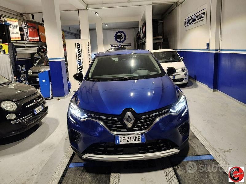 Usata Renault Captur Intens 101 CV (74 kW) 2021 Blu SUV