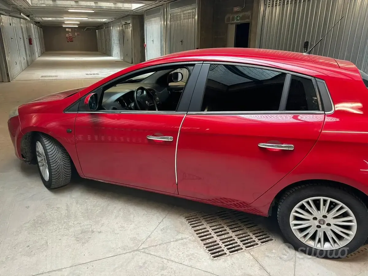 Usata Fiat Bravo 90 CV (66 kW) 2012 Utilitaria