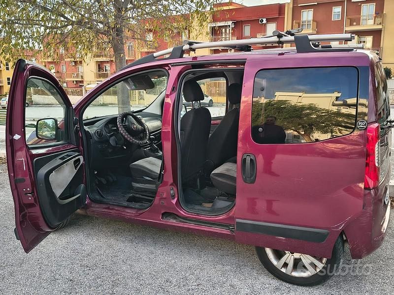 Usata Fiat Qubo Trekking 70 CV (51 kW) 2011 Marrone Monovolume