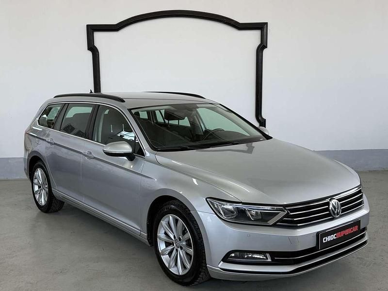 Usata VW Passat Highline 150 CV (110 kW) 2015 Argento Station wagon