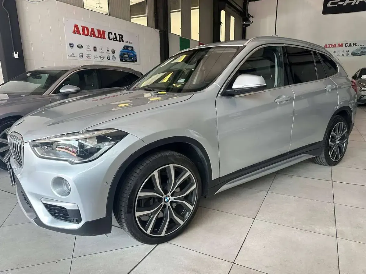 Usata BMW X1 190 CV (139 kW) 2019 Argento SUV