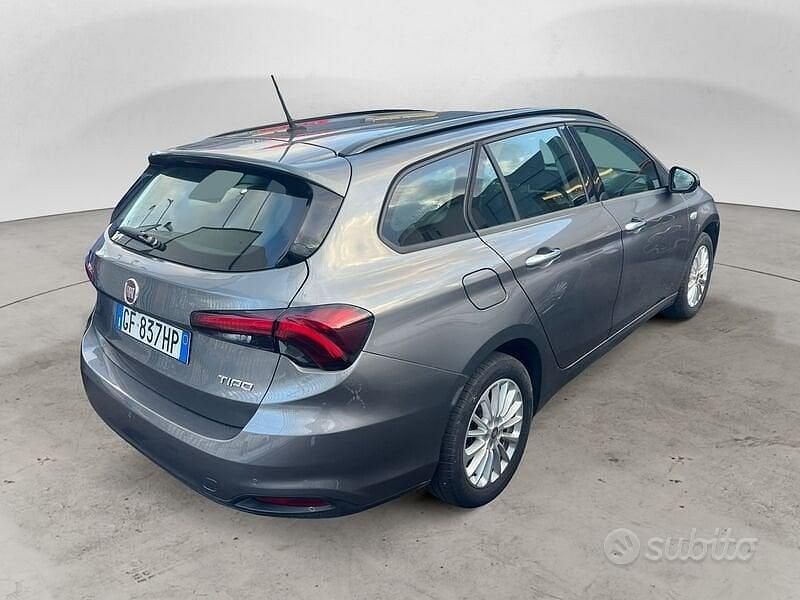 Usata Fiat Tipo City Life 130 CV (95 kW) 2021 Grigio Station wagon