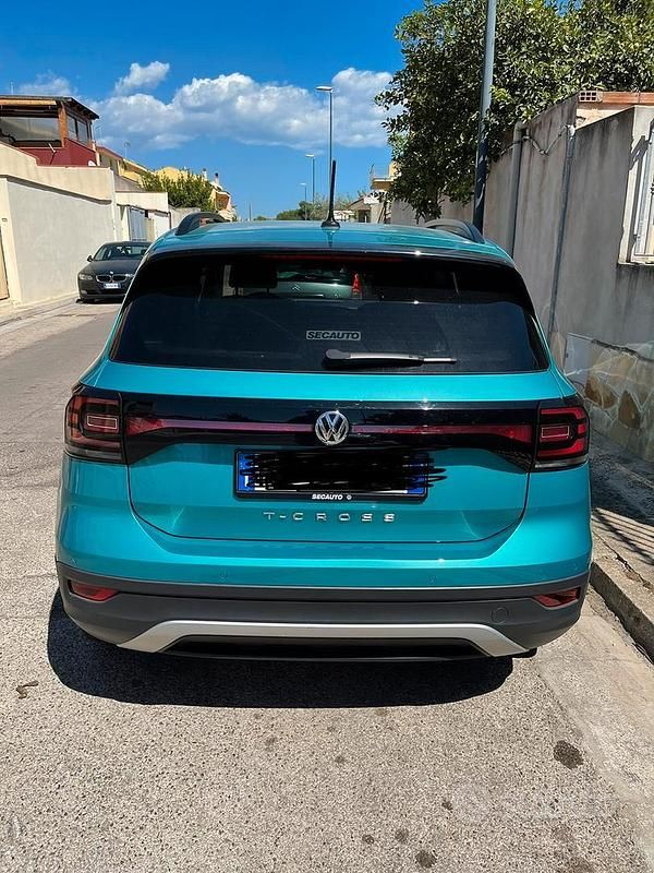 Usata VW T-Cross Style 95 CV (69 kW) 2020 Blu SUV