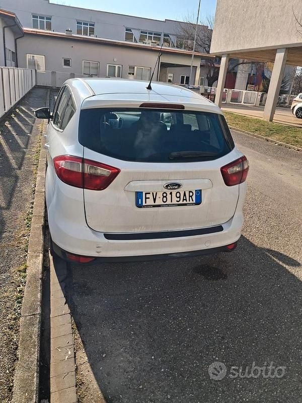 Usata Ford C-MAX 115 CV (84 kW) 2014 Bianco Monovolume