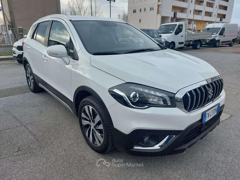 Usata Suzuki SX4 120 CV (88 kW) 2018 Bianco Berlina