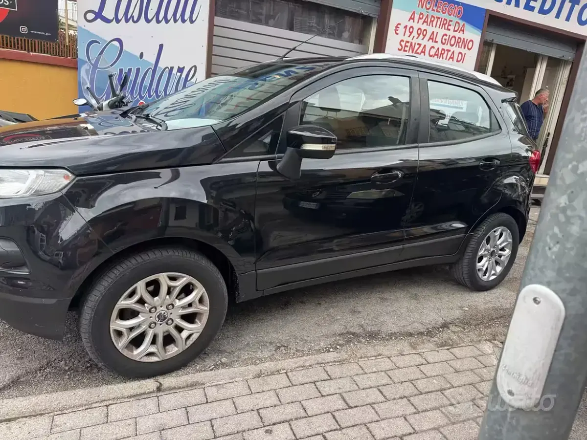Usata Ford Ecosport Titanium 95 CV (69 kW) 2017 Nero SUV