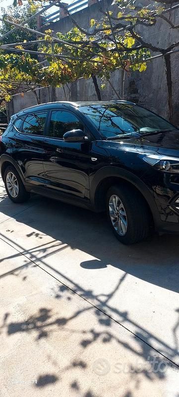 Usata Hyundai Tucson 116 CV (85 kW) 2018 Nero SUV