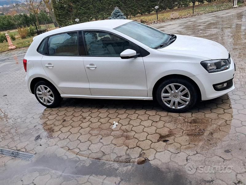 Usata VW Polo 70 CV (51 kW) 2014 Bianco Utilitaria