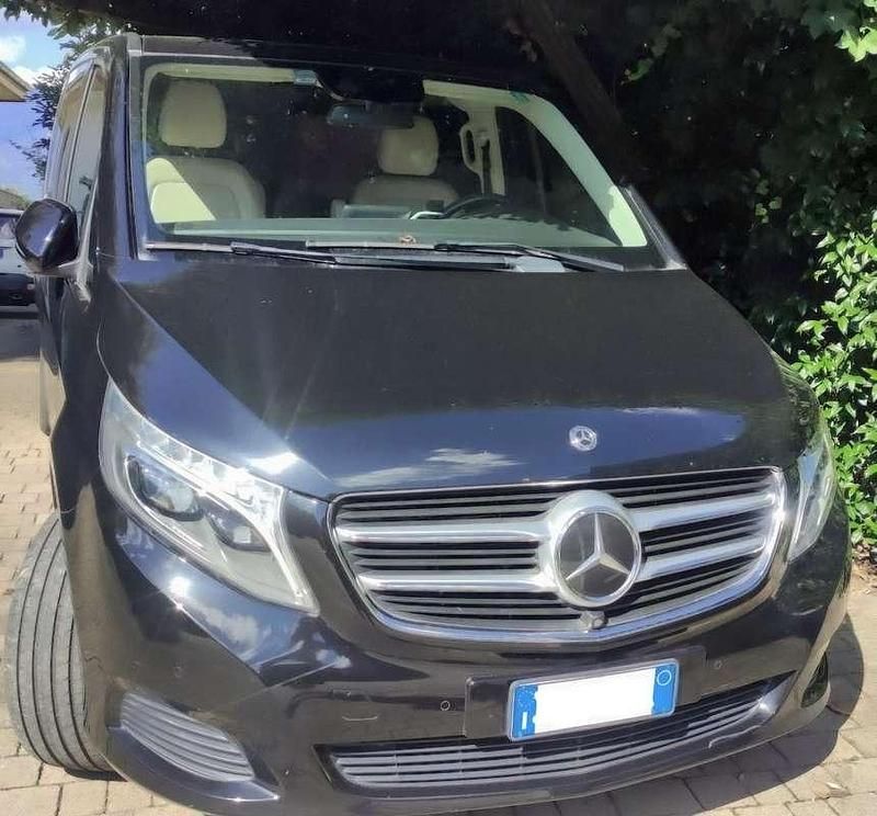 Usata Mercedes V250 Avantgarde 190 CV (139 kW) 2017 Nero Monovolume