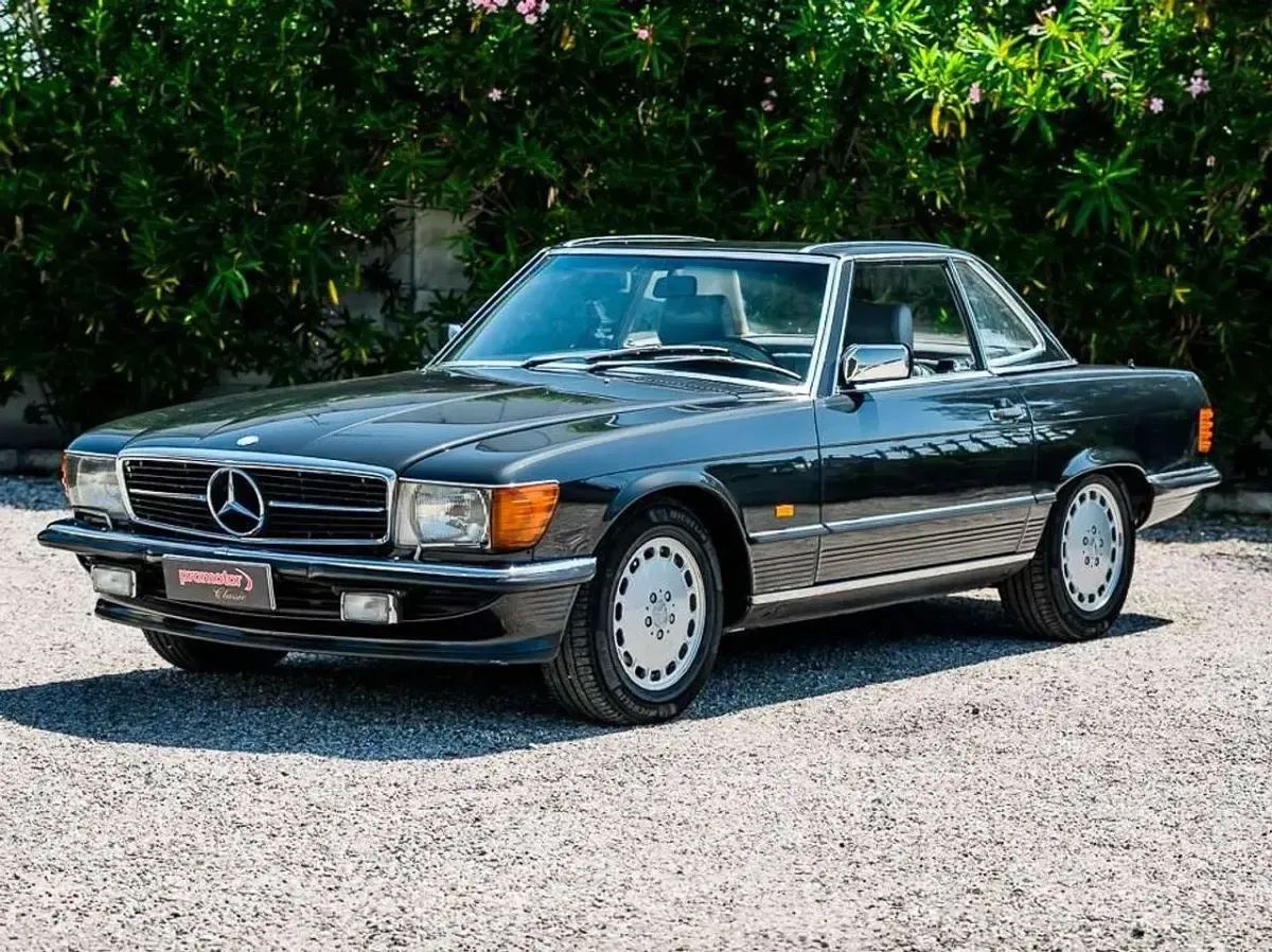 Usata Mercedes SL420 218 CV (160 kW) 1988 Smoke silver Cabrio