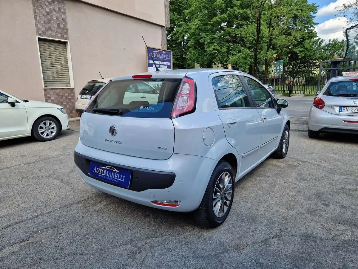 Brugt Fiat Punto Evo Dynamic 77 HK (56 kW) 2011 Grå Hatchback