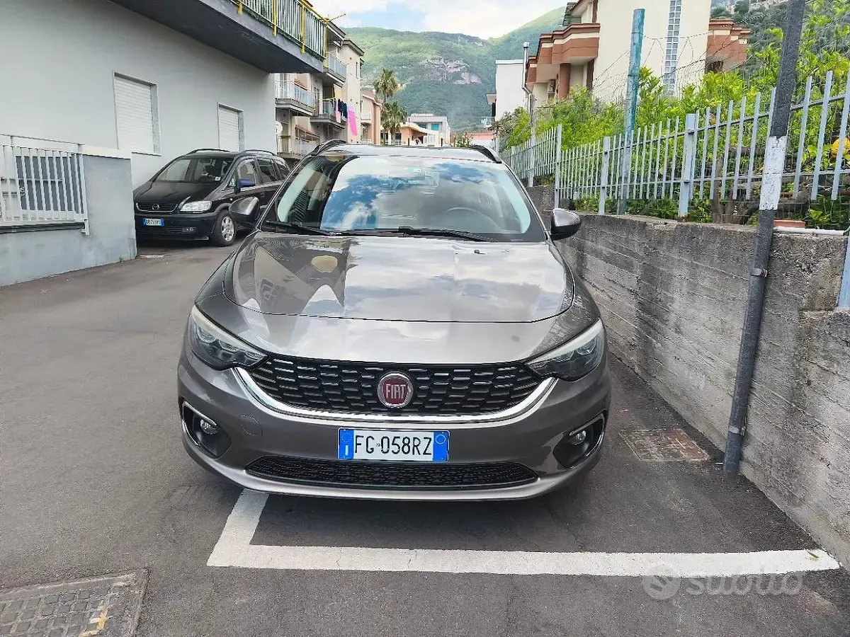 Usata Fiat Tipo 120 CV (88 kW) 2016 Station wagon