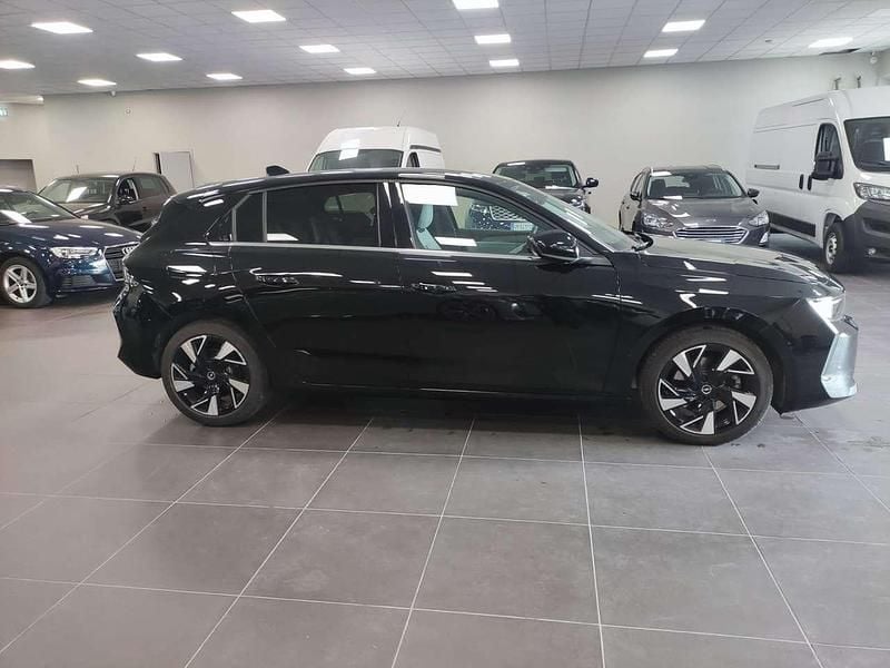 Usata Opel Astra Business Elegance 131 CV (96 kW) 2022 Nero Berlina