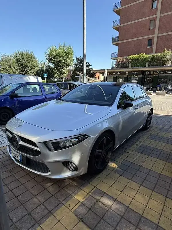 Usata Mercedes A180 116 CV (85 kW) 2018 Berlina