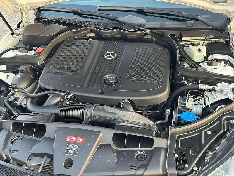 Usata Mercedes E220 170 CV (125 kW) 2016 Coupé