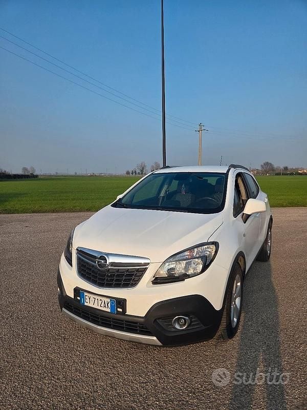 Usata Opel Mokka Cosmo 140 CV (102 kW) 2015 Bianco SUV
