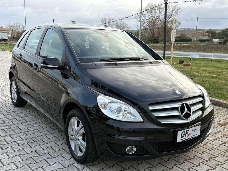 Usata Mercedes B170 Chrome 116 CV (85 kW) 2008 Nero Monovolume