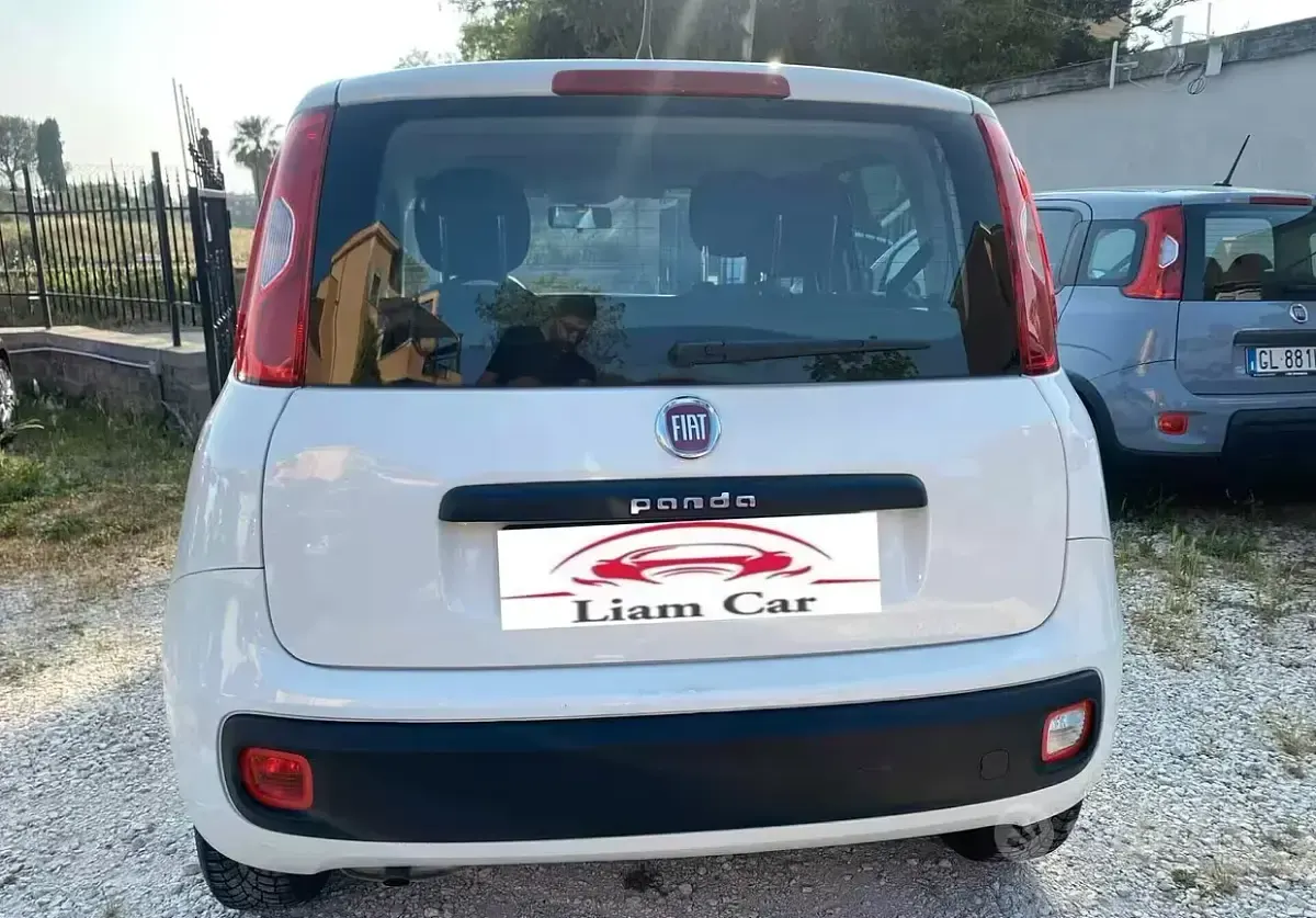 Usata Fiat Panda Lounge 69 CV (50 kW) 2018 Bianco Utilitaria