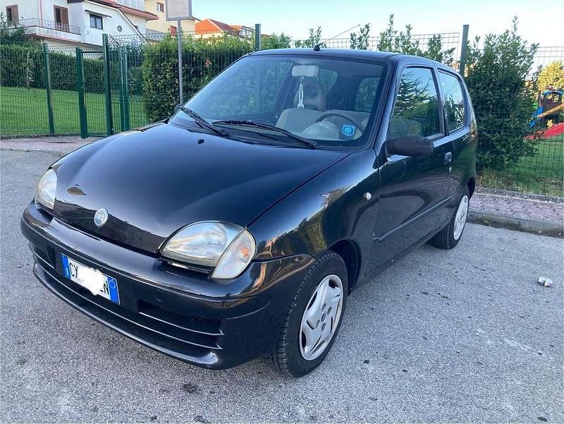 Usata Fiat Seicento Active 54 CV (39 kW) 2005 Nero Utilitaria